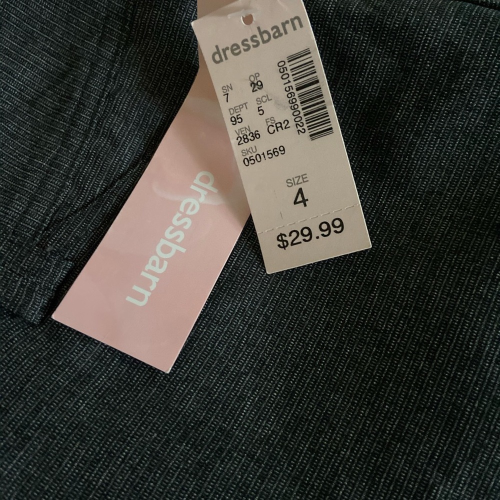 Dressbarn skirt - Picture 4 of 7